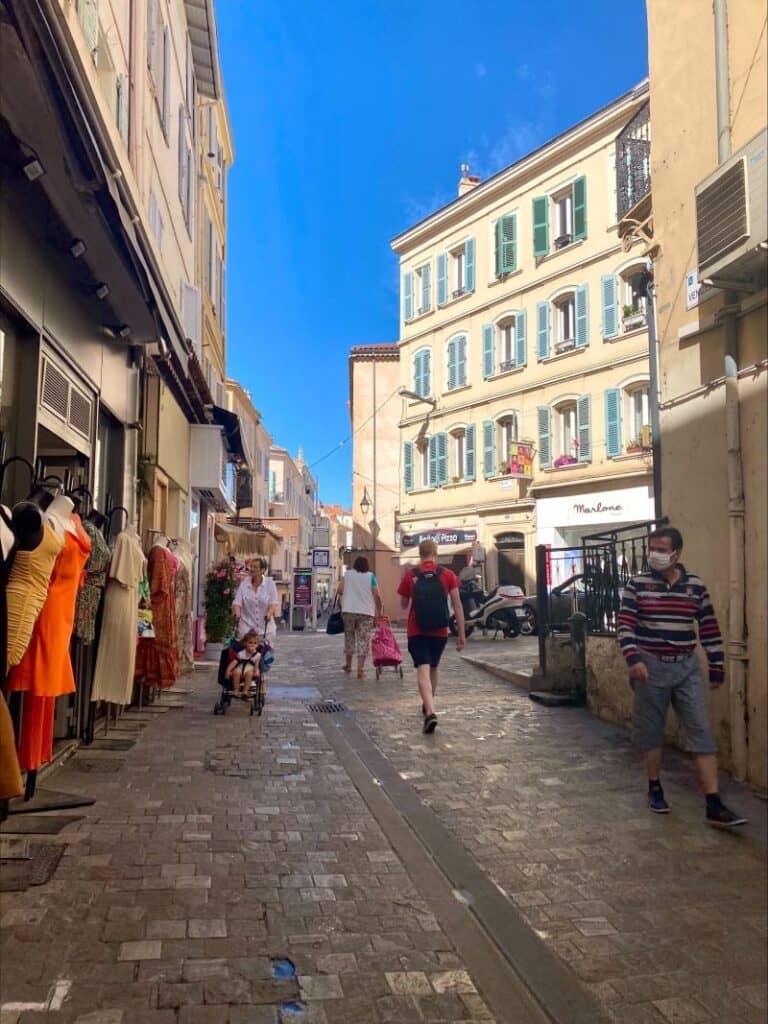 Rue d Antibes