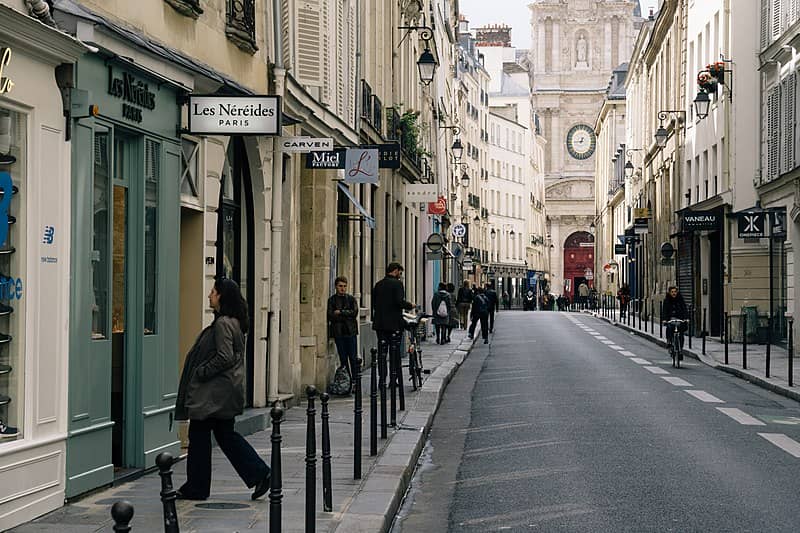 Rue de Sévigné Paris