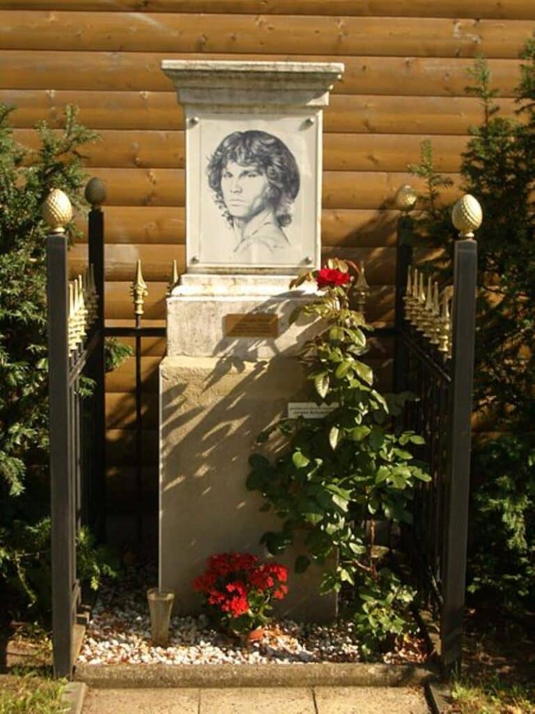 Jim Morrison grave Père Lachaise Cemetery