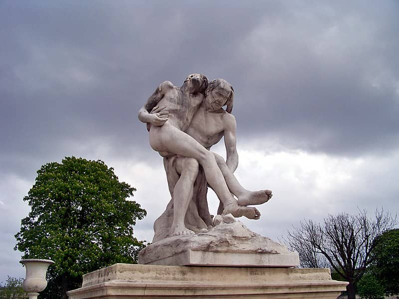 Sculpture in theTuileries Garden