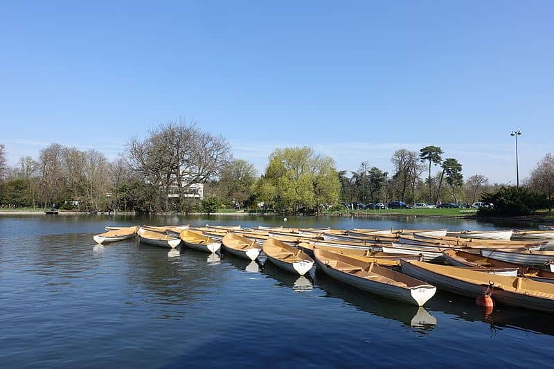 Bois de Boulogne Lake Cruise