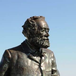 Monument of Jules Verne